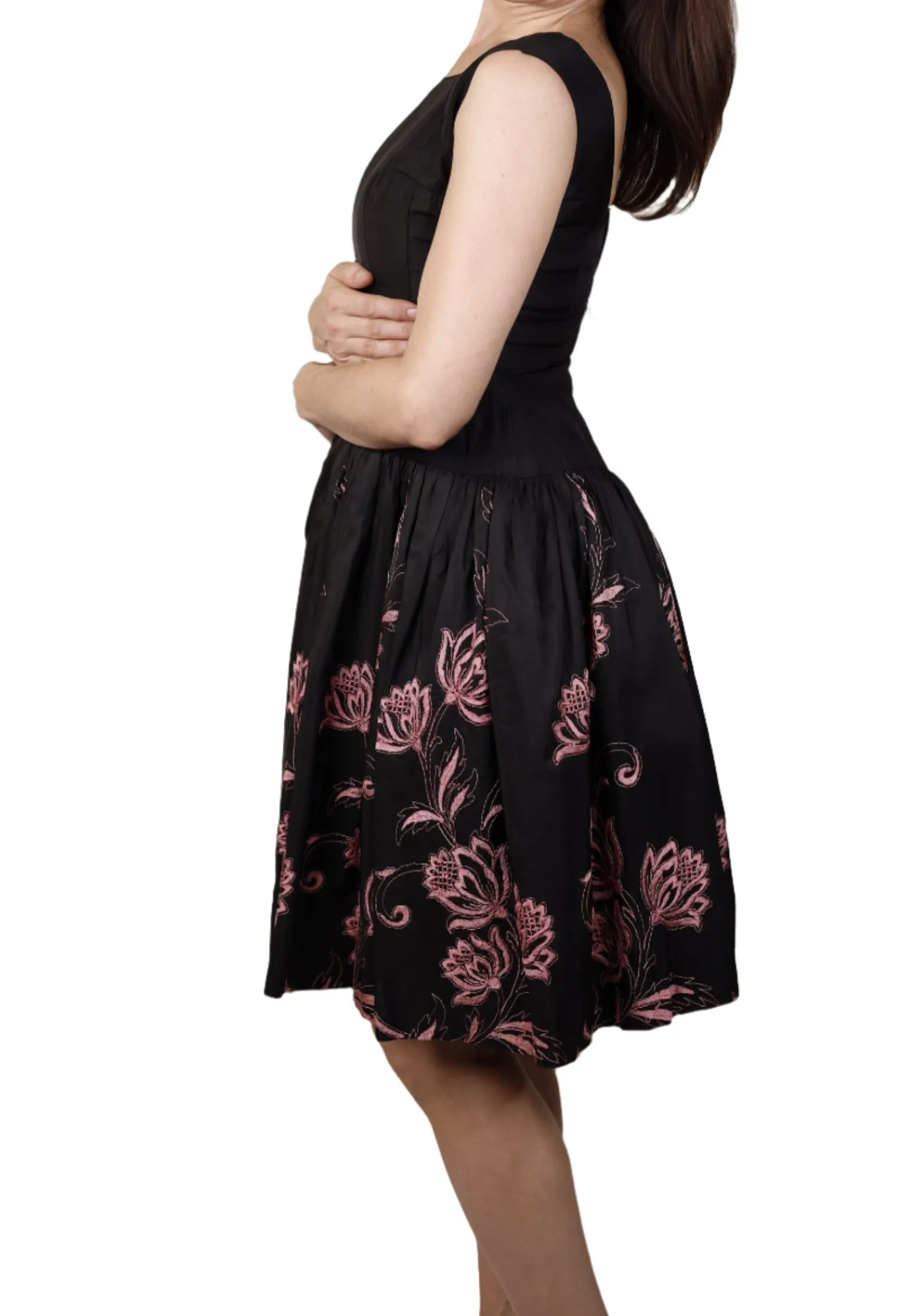 Black Dress w/ Pink Floral Embroidery & Pleats 1950s