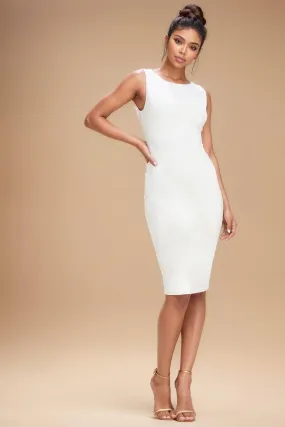 Elegance Steel Ring Bodycon Dress: Modern Sophistication