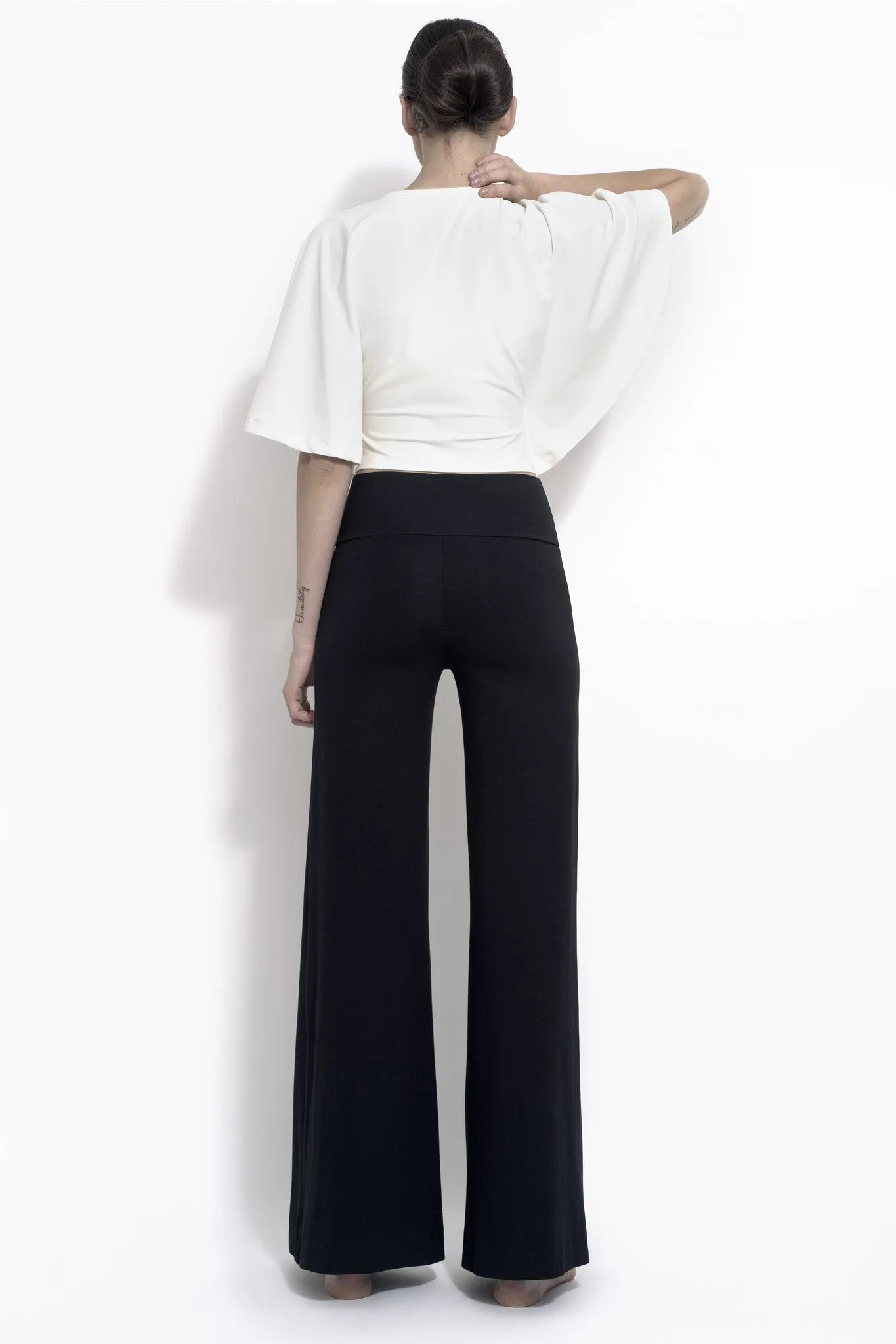 Nadine Capelette bamboo jersey crop top