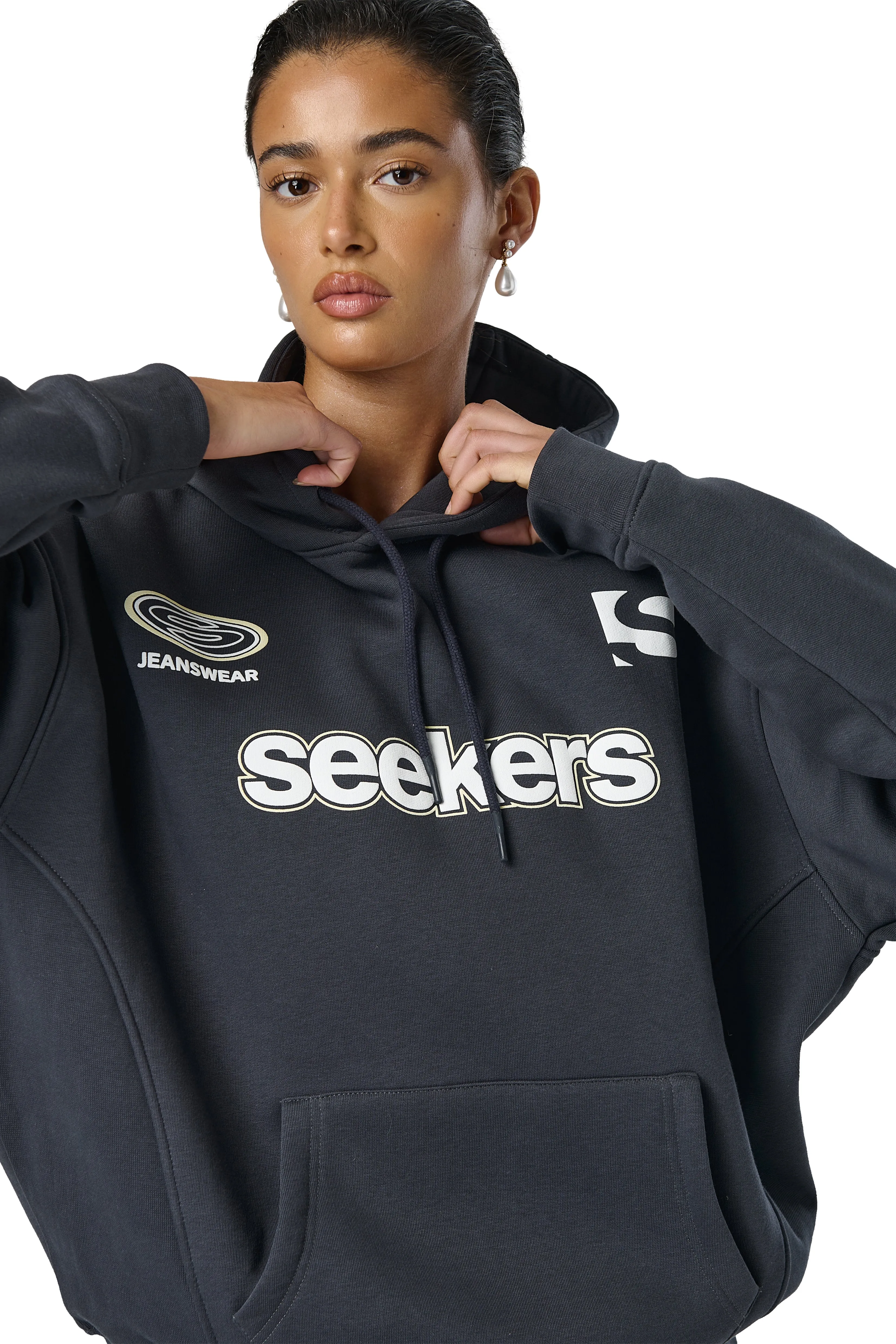 Seekers Motif Hoodie in Skipper