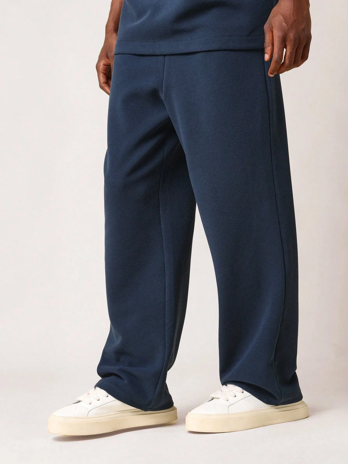 Straight Fit Super Premium Heavyweight Essential Waffle Sweatpants