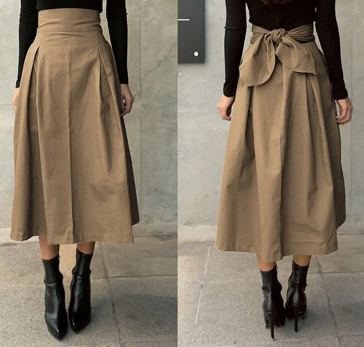 TEEK - Back Bow Skirt