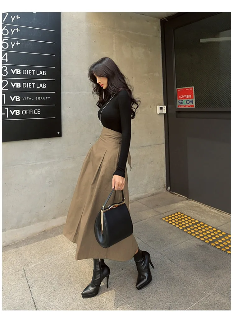 TEEK - Back Bow Skirt