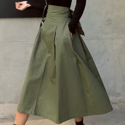 TEEK - Back Bow Skirt