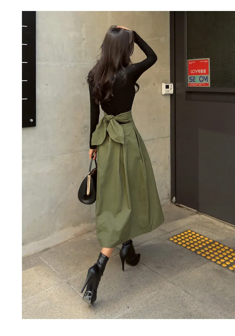 TEEK - Back Bow Skirt