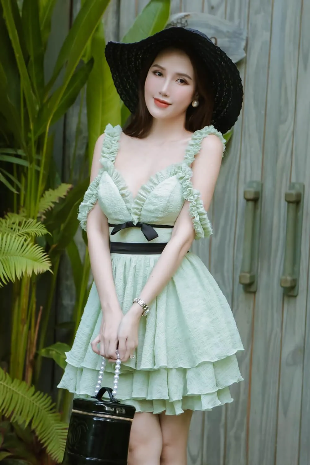 Vine Bouffont Heart Neck Foam Mini Dress