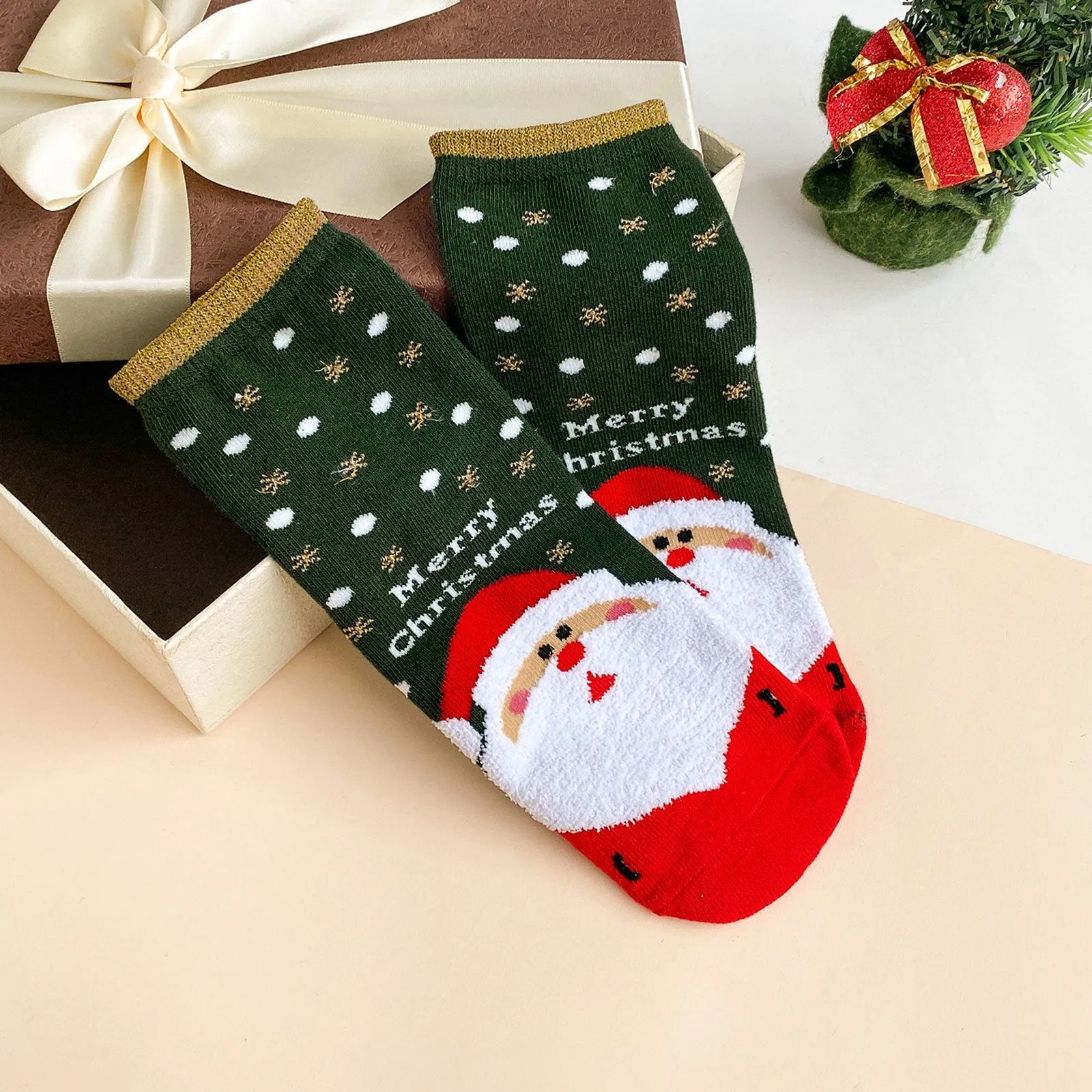 ZFSOCK 5 Pairs of Premium Quality Christmas Crew Socks for Women